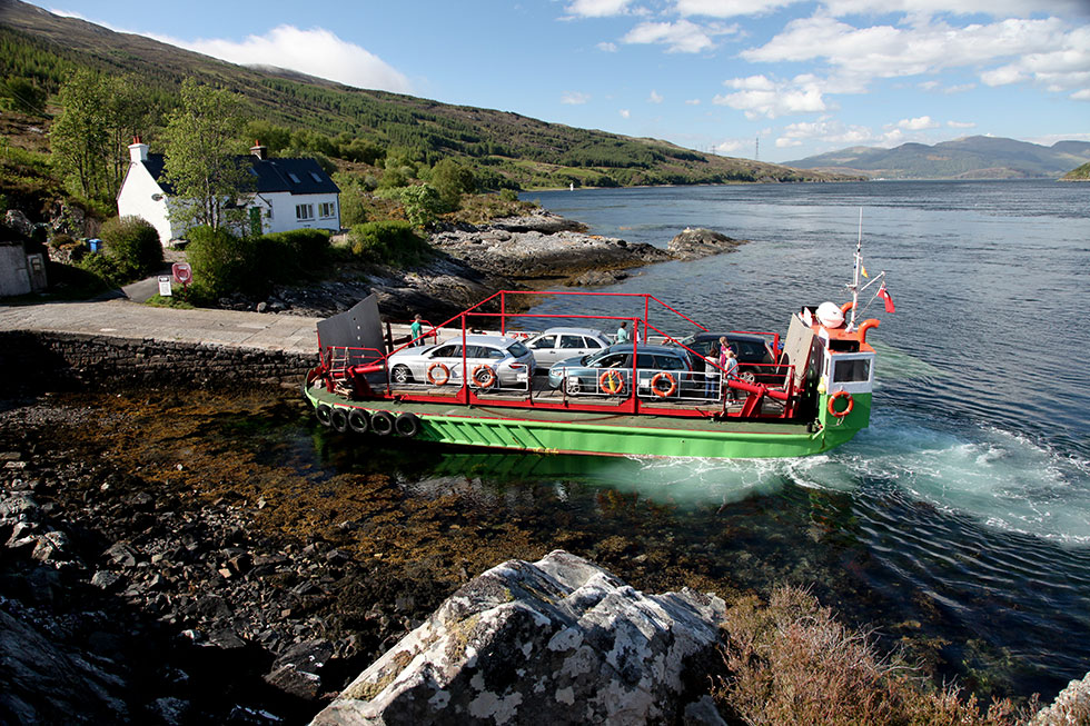 the glenelg car ferry